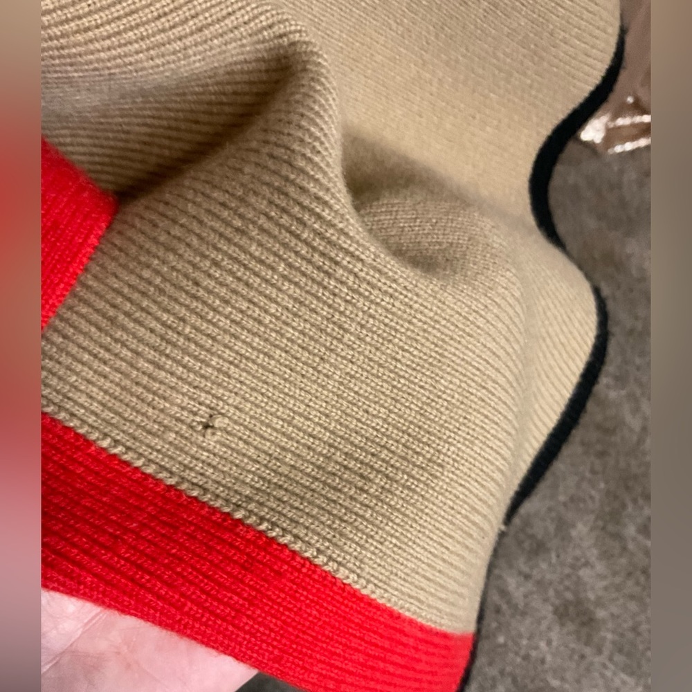 Burberry Shawl Cape - Picture 6 of 8